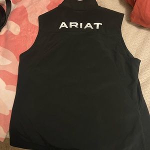 Ariat women vest